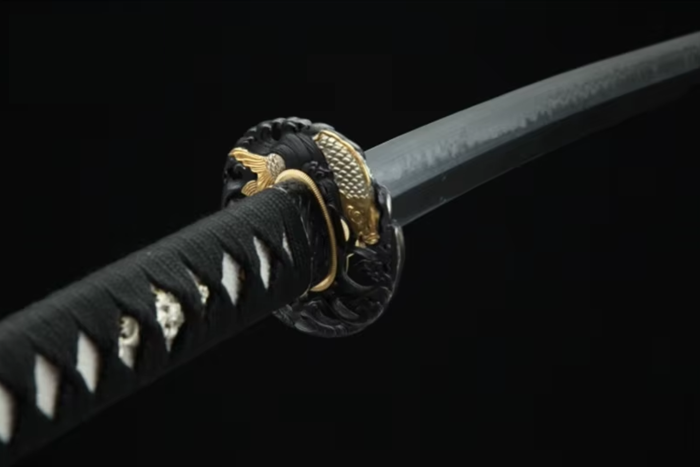 Katana Mizuchi SS430 — forgé à la main avec saya nacrée et tsuba en laiton noirci — Atelier Katana