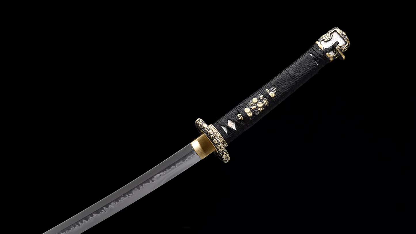 Katana Kajiya SS273 — forgé à la main, hamon réel, kissaki traditionnel — Atelier Katana