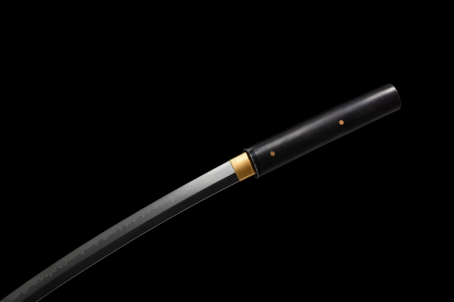 Katana Kuroki SS279 — lame avec hamon choji distinctif et saya en ébène massif — Atelier Katana
